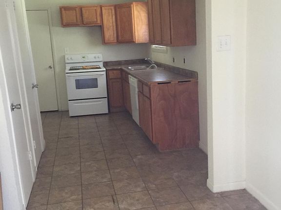5th image of 1805 W Birge St