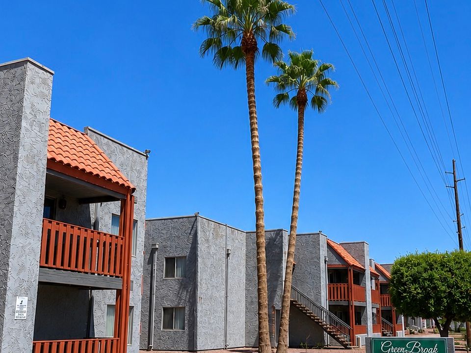 1st image of 3536 E Cambridge Ave #986955f79