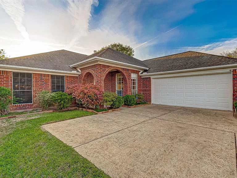 125 Barbetta Ct — Photo 1