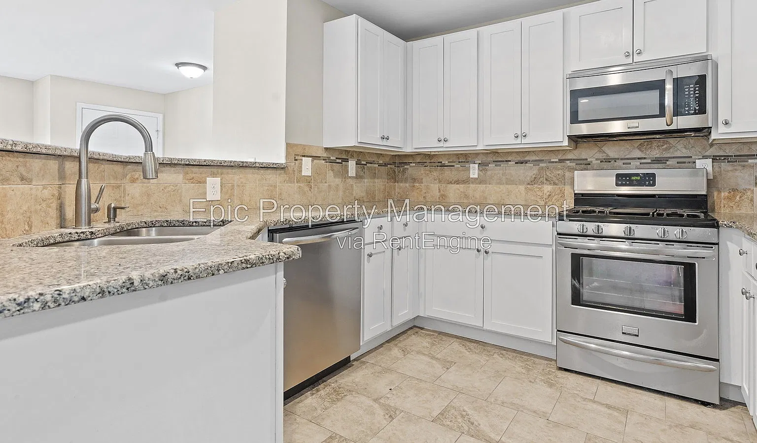 2 bed, 2.0 bath, $1,425 — Photo 2