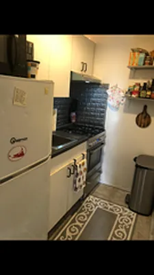 Rented by Green Line Realty | media 23