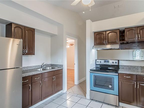 4th image of 2844 Kimberly Dr