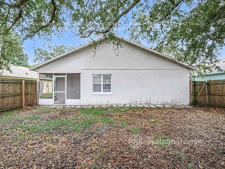 2912 Summer Winds Cir — Photo 16