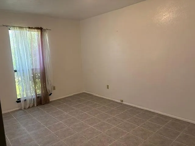 14667 Lourdes Dr — Photo 8