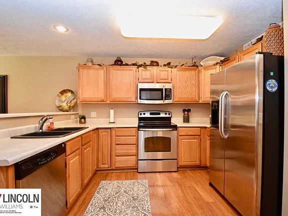 2nd image of 6900 Milan Dr