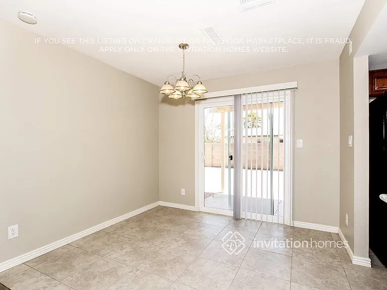 10407 W Calle Del Oro — Photo 8