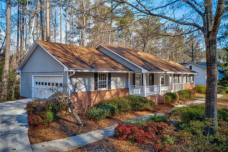 1st image of 4127 Louis Rd