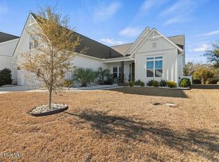 404 Summerhouse Drive, Holly Ridge, NC 28445