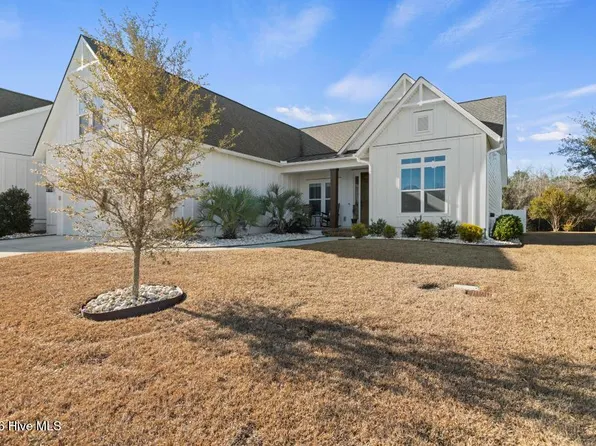 404 Summerhouse Drive, Holly Ridge, NC 28445