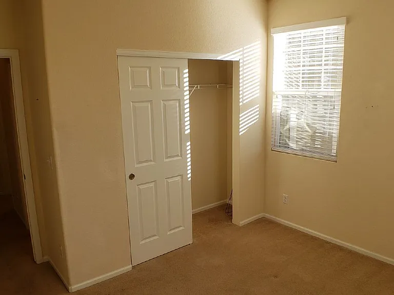 2354 Robindale Way — Photo 12