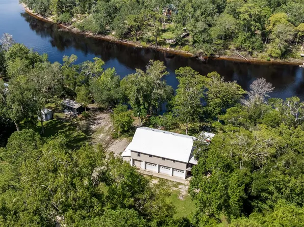 30009 81st Pl, Branford, FL 32008