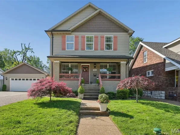7564 Council Pl, Saint Louis, MO 63117