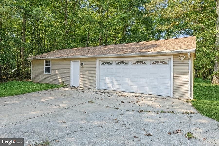 12301 Grosstown Rd, Hughesville, MD 20637 Zillow
