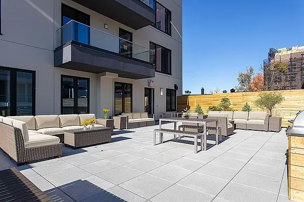 Rented by Modern Spaces | media 18