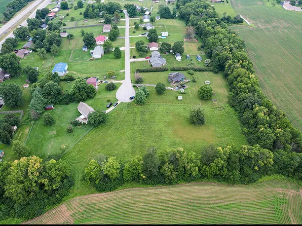 235 Christina Dr, Salvisa, KY 40372