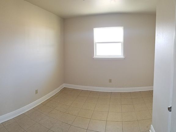 5th image of 4682 Arthur Dr