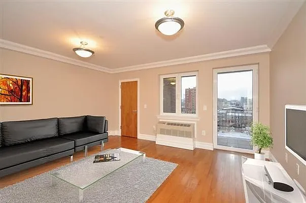 Rented by Astoria NY Condos | media 54