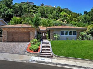 6137 Rod Ave, Woodland Hills, CA 91367