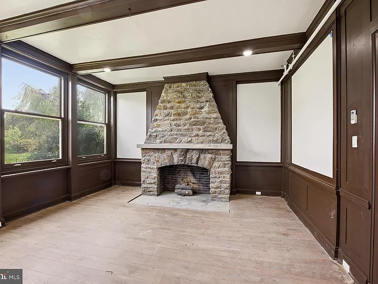 6012 Ridge Ave #2 — Photo 8