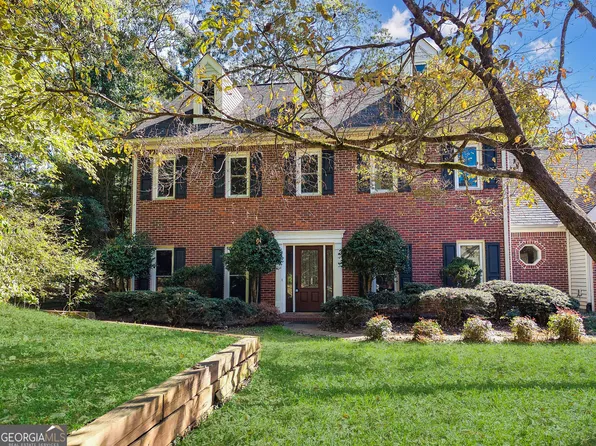 11775 Highland Colony Dr, Roswell, GA 30075