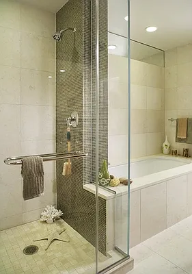 Sold by The Marketing Directors (The Visionaire 2) | media 30