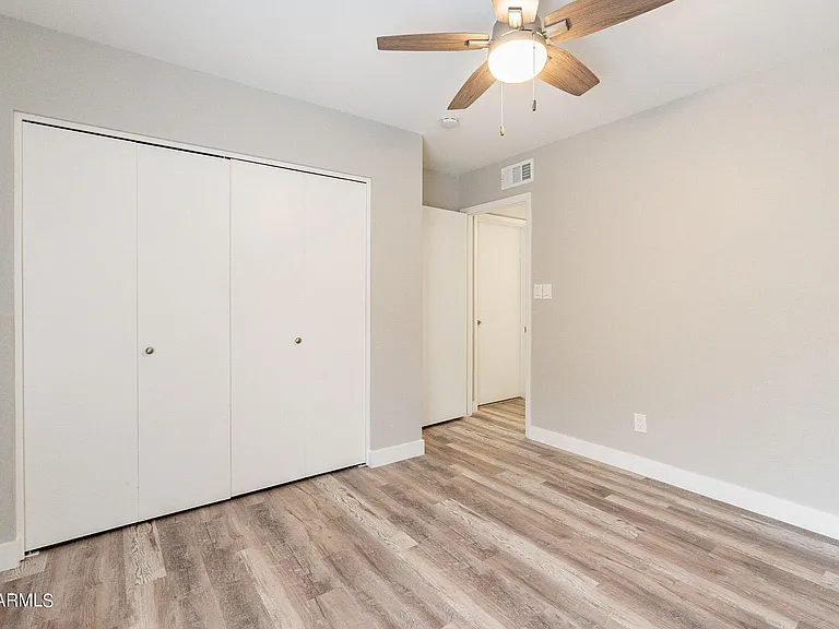 2318 E Lupine Ave — Photo 24