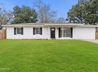 11062 Klein Rd, Gulfport, MS 39503