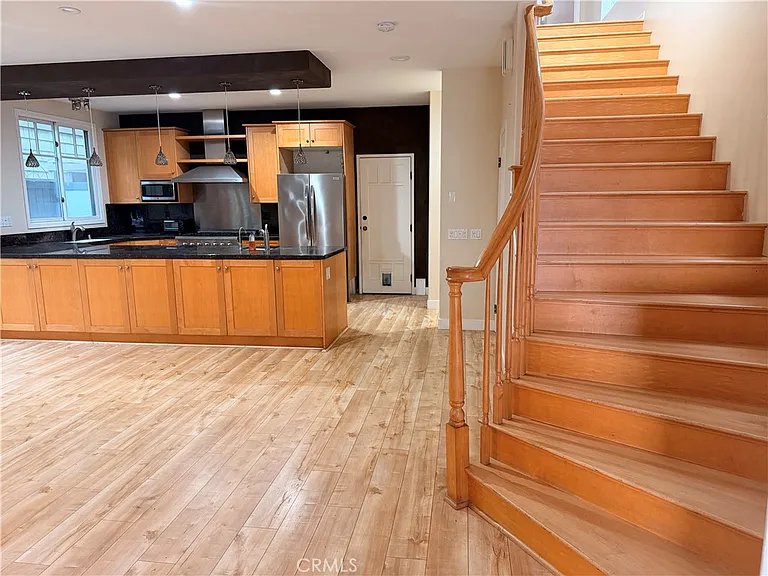 515 W Balboa Blvd — Photo 12