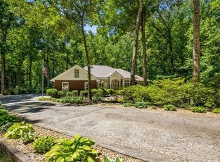 1072 Regency Park Dr, Braselton, GA 30517