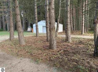 838 N Mill St, Northport, MI 49670