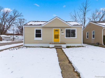 108 W Kalama Ave, Madison Heights, MI, 48071