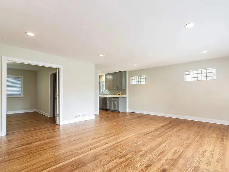 143 Thelin Ct — Photo 10