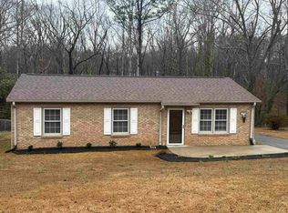 211 Edenbridge Ln, Spartanburg, SC 29301