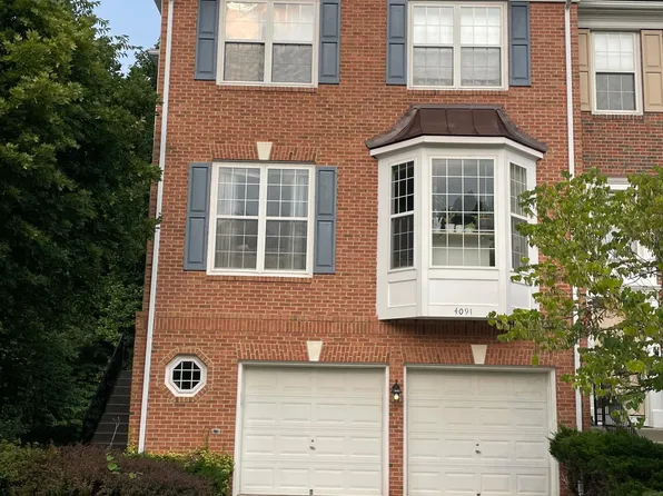 4091 Oak Village Ldg, Fairfax, VA 22033