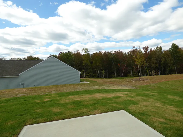 110 Tavern Trl — Photo 33
