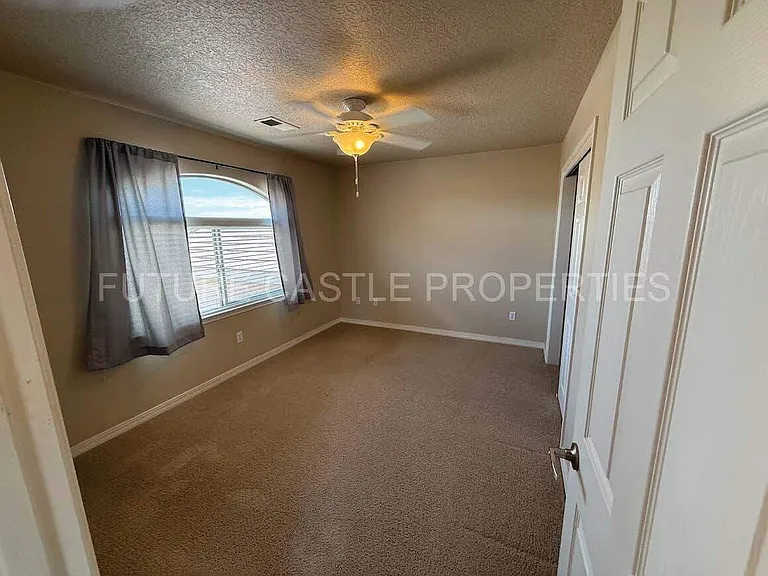 1114 Blue Sage Rd NE — Photo 13