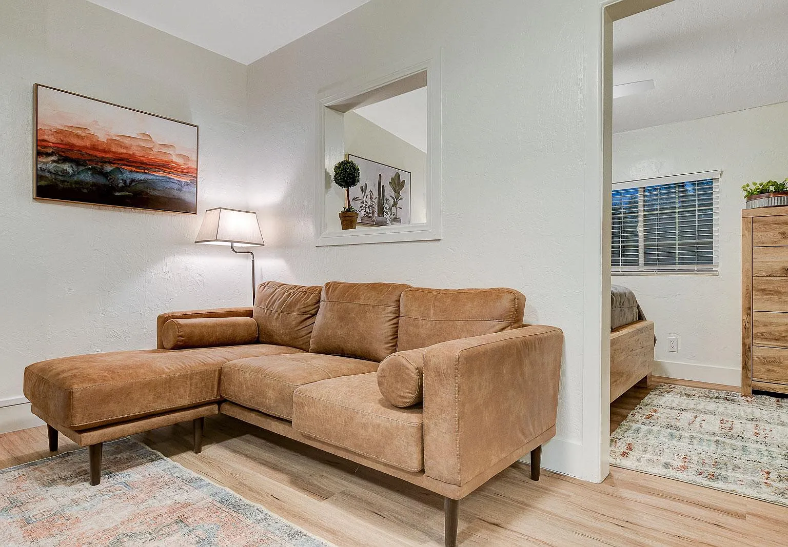3916 Vegas Dr — Photo 2