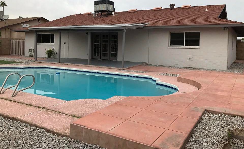 2nd image of 5125 W Saint Moritz Ln