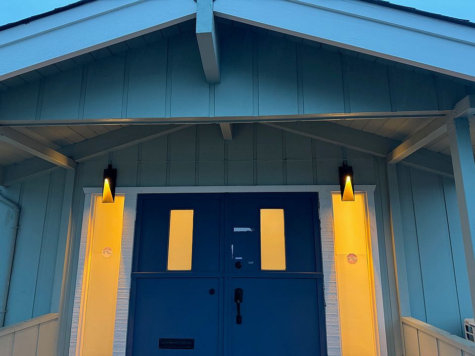 MAIN ENTRANCE
