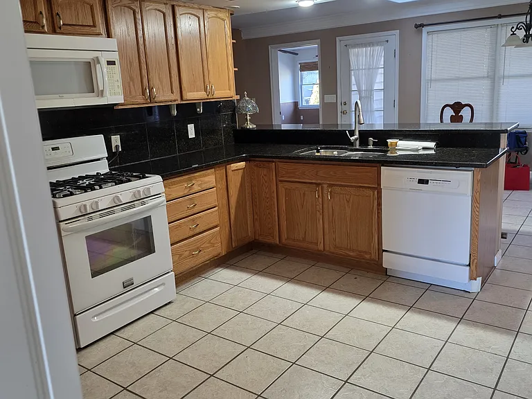 29334 Dogwood View Rd — Photo 9