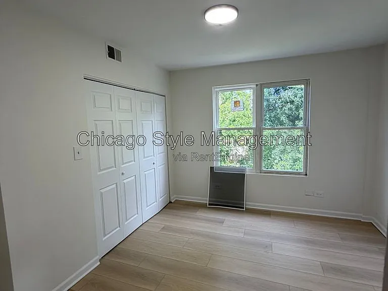 7833 S Colfax Ave #3S — Photo 4