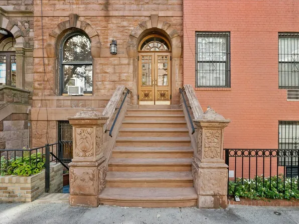 118 West 81st Street image 16 of 17