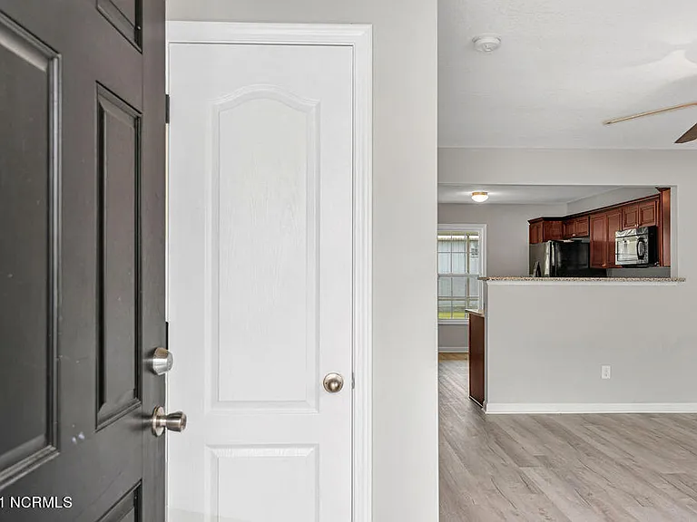 117 Cornerstone Dr — Photo 3