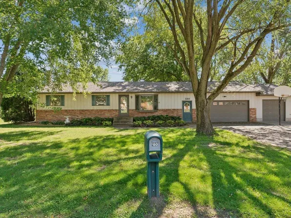 180 8th Ave, Clear Lake, WI 54005