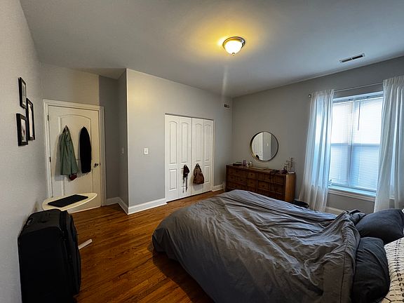 3rd image of 4654 N Monticello Ave APT 2