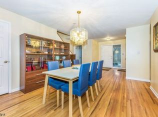 30 Windmill Dr, Morristown, NJ 07960