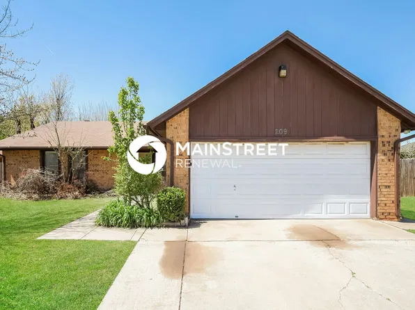 209 Rebel Ridge Ct, Yukon, OK 73099