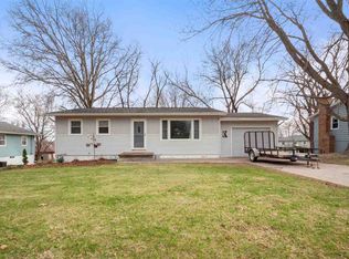 207 11th St, Wellman, IA 52356
