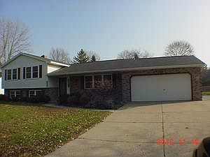 1st image of 2364 N Berkshire Dr