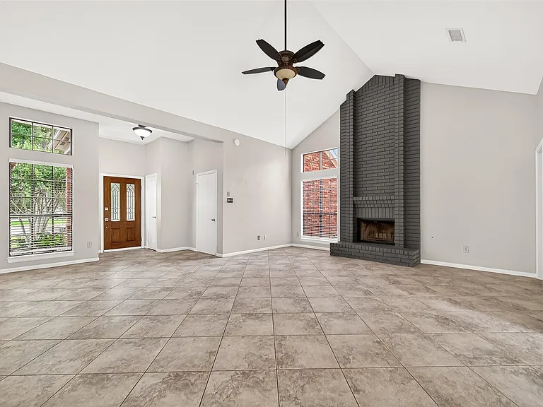 34 Green Slope Pl — Photo 10